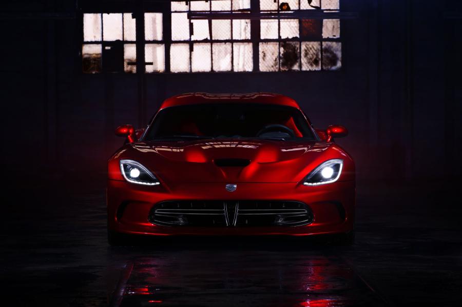  Dodge Viper SRT GTS 2012 года  (фото 54 из 60)